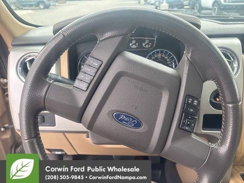 Used 2011 Ford F150 Lariat w/ Lariat Chrome Pkg image 14