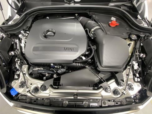 New 2026 MINI Cooper 2-Door Hardtop image 22