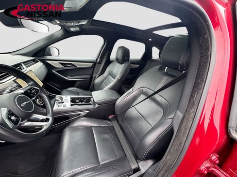 Used 2024 Jaguar F-PACE R-Dynamic S image 27