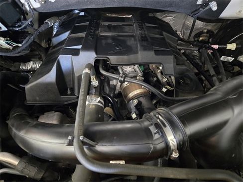 Used 2018 Ford F150 Lariat w/ Equipment Group 502A Luxury image 30