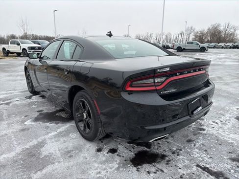 Used 2023 Dodge Charger SXT image 9