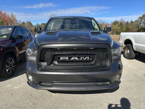 Used 2018 RAM 1500 Sport w/ Quick Order Package 26Q Night image 6