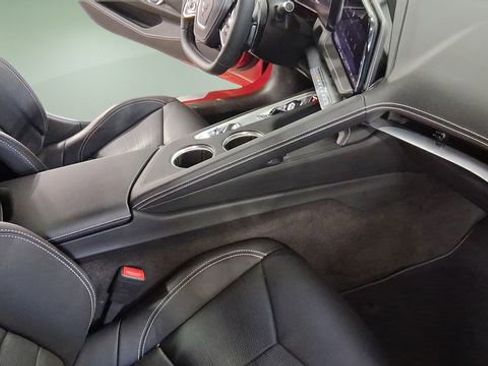 Used 2026 Chevrolet Corvette Stingray Premium Conv w/ Z51 Performance Package image 14