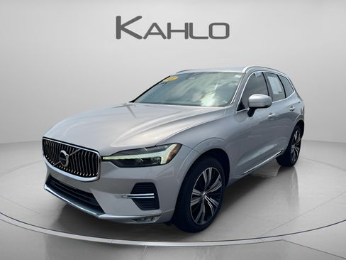 Used 2022 Volvo XC60 B5 Inscription FWD image 1