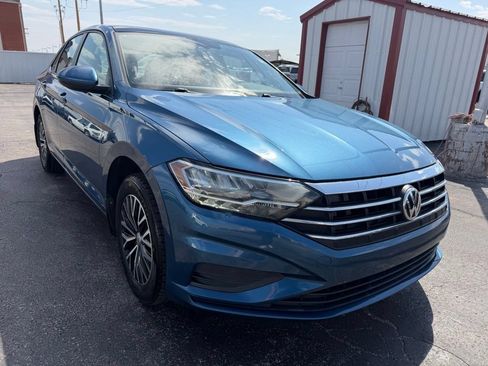 Used 2020 Volkswagen Jetta SE FWD image 5