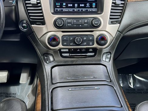 Used 2019 GMC Yukon Denali w/ Open Road Package AWD/4WD image 31