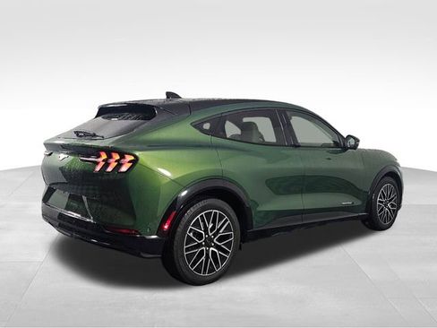 Used 2024 Ford Mustang Mach-E Premium image 7