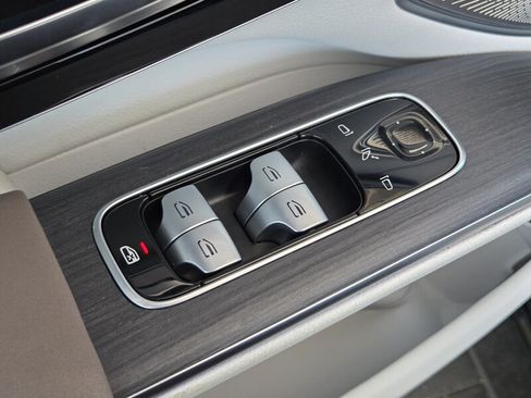 Certified 2023 Mercedes-Benz EQS 580 4MATIC SUV image 24