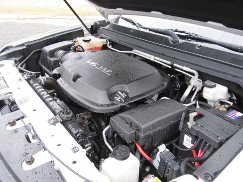 Used 2019 Chevrolet Colorado LT image 42