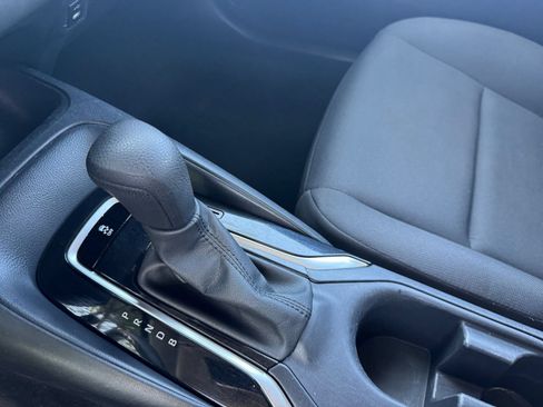 Used 2023 Toyota Corolla LE FWD image 39