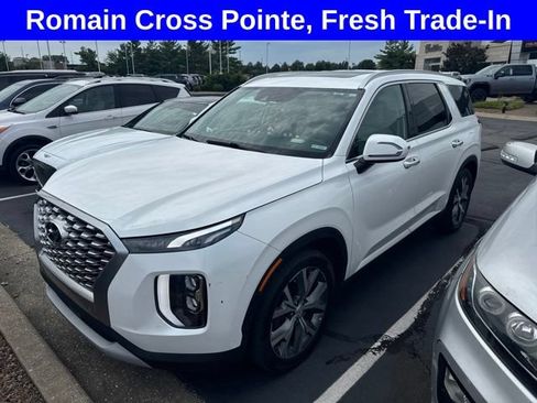 Used 2022 Hyundai Palisade SEL w/ 8P Bench Seat Package FWD image 1