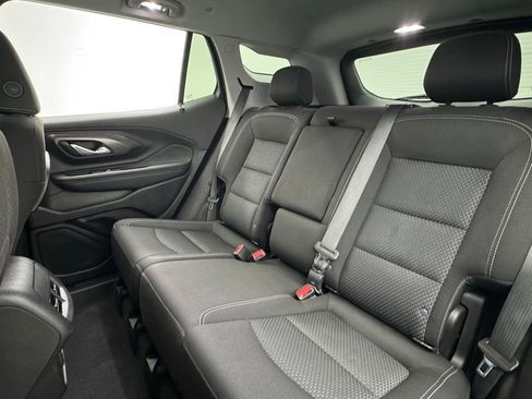 Used 2024 GMC Terrain SLE FWD image 37