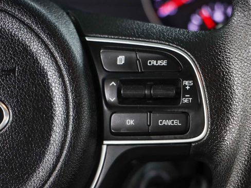 Used 2019 Kia Sportage LX image 14