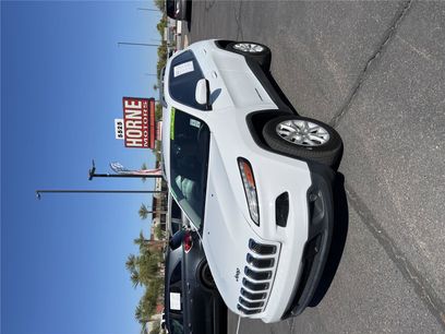 Used 2017 Jeep Cherokee Latitude w/ Comfort/Convenience Group
