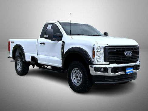 Used 2025 Ford F250 XL w/ XL Chrome Package AWD/4WD image 3