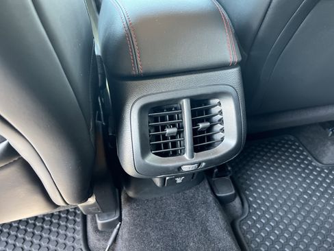 Used 2016 Jeep Cherokee Trailhawk w/ Trailer Tow Group AWD/4WD image 15