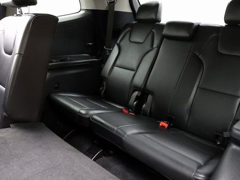 Used 2022 Kia Telluride LX image 12