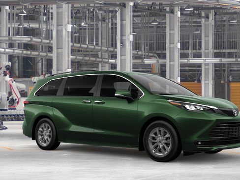 New 2026 Toyota Sienna XLE FWD image 14