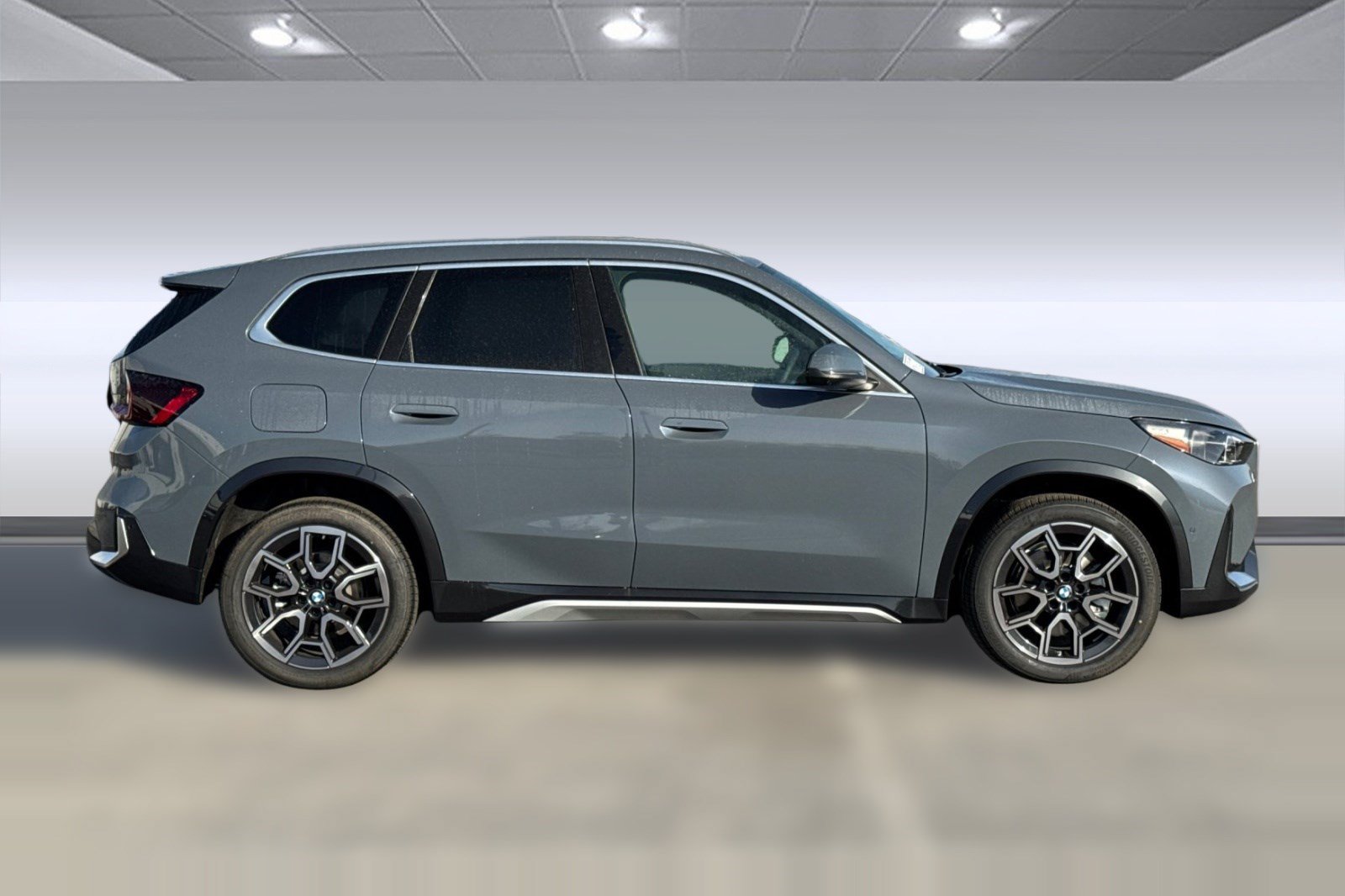 Used 2026 BMW X1 xDrive28i w/ Technology Package AWD/4WD image 7