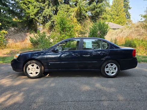 Used 2007 Chevrolet Malibu LT image 2