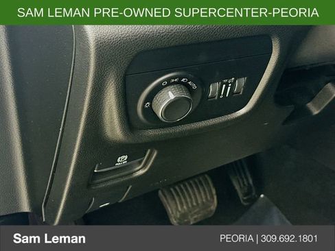 Used 2023 Jeep Grand Cherokee Altitude image 10