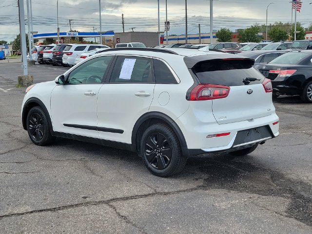 Used 2019 Kia Niro EX FWD image 6