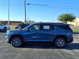 New 2026 Chevrolet Traverse LT image 2