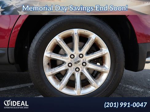 Used 2013 Lincoln MKX AWD image 15