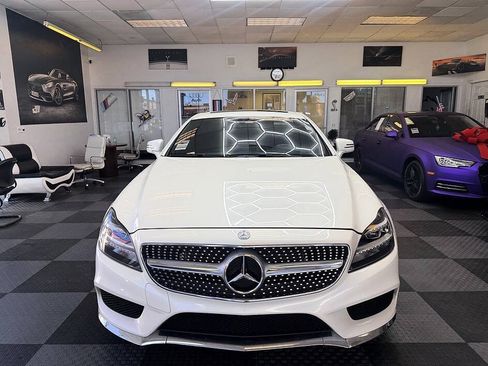 Used 2016 Mercedes-Benz CLS 400 image 2