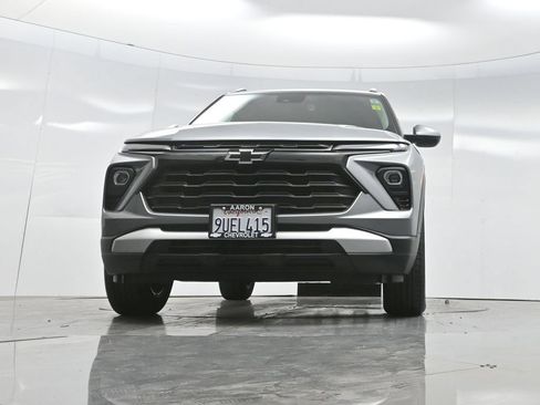 New 2025 Chevrolet TrailBlazer LT w/ Convenience Package FWD image 59