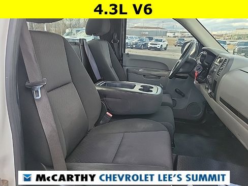 Used 2011 Chevrolet Silverado 1500 W/T image 13