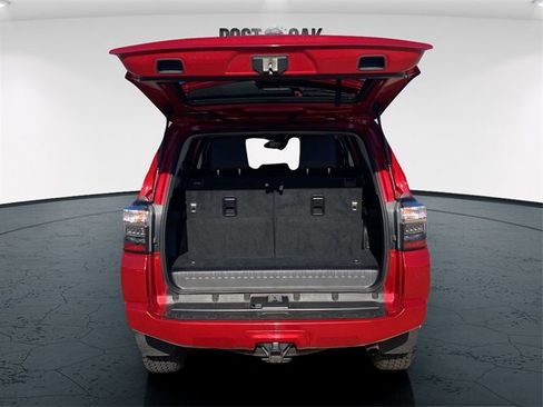 Used 2020 Toyota 4Runner TRD Off-Road Premium image 14