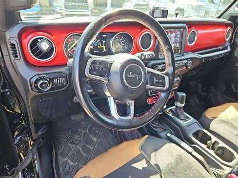 Used 2021 Jeep Wrangler Unlimited Rubicon AWD/4WD image 13