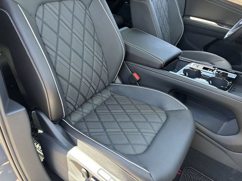 New 2026 Volkswagen Atlas SEL Premium R-Line AWD/4WD image 7