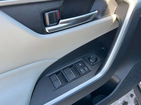 Used 2024 Toyota RAV4 XLE w/ Convenience Package image 14