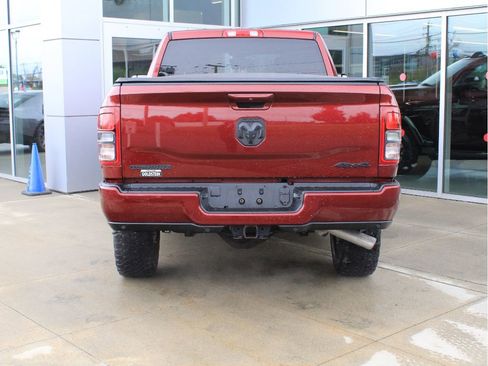 Used 2022 RAM 2500 Big Horn w/ Night Edition AWD/4WD image 7