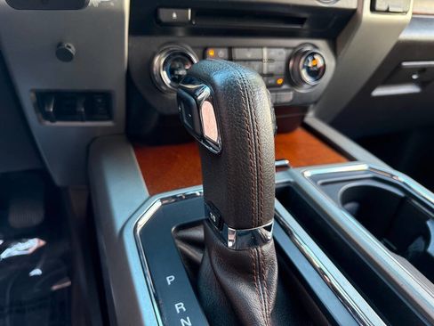 Used 2015 Ford F150 King Ranch w/ Equipment Group 601A Luxury image 20