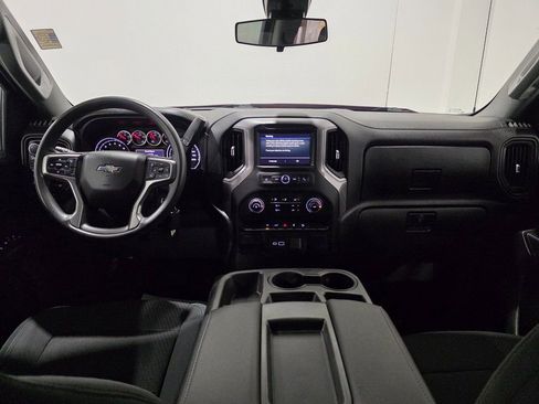 Used 2022 Chevrolet Silverado 1500 Custom Trail Boss w/ Safety Confidence Package image 2