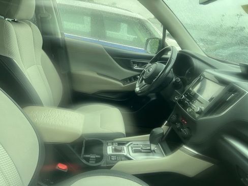 Used 2020 Subaru Forester Premium AWD/4WD image 16