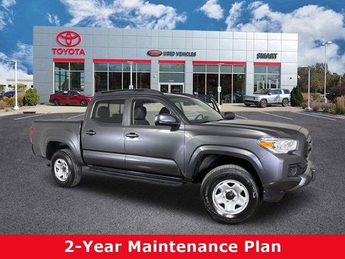 Used 2023 Toyota Tacoma SR image 1