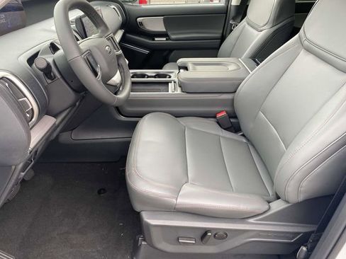 New 2025 Ford Expedition Max Active image 13