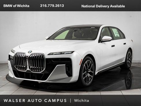 New 2026 BMW 740i xDrive w/ Executive Package image 1