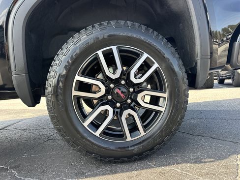 Used 2023 GMC Sierra 1500 AT4 w/ AT4 Premium Package image 19