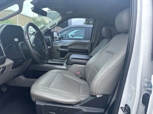 Used 2019 Ford F150 XLT w/ Equipment Group 302A Luxury RWD image 8