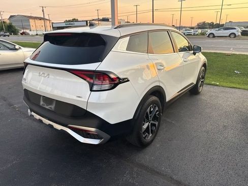 Used 2023 Kia Sportage EX w/ EX Premium Package AWD/4WD image 11