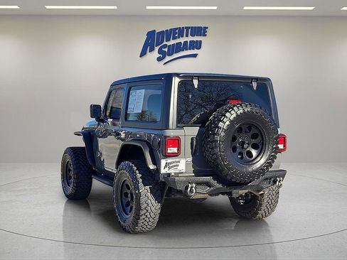 Used 2022 Jeep Wrangler Sport S image 5