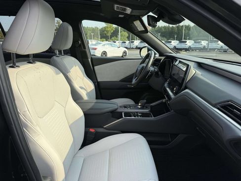 Used 2025 Lexus TX 350 AWD w/ Technology Package image 15