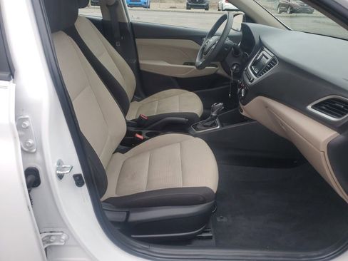 Used 2022 Hyundai Accent SE image 29