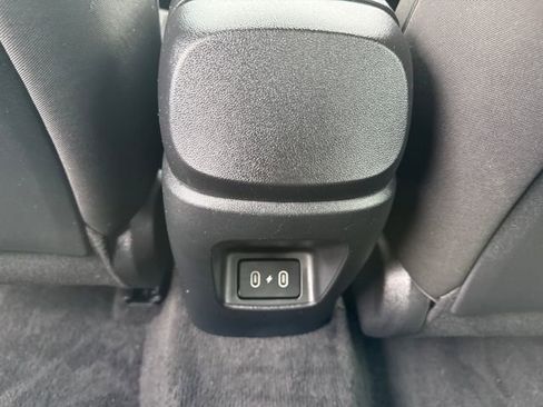 Certified 2025 Hyundai Elantra Sport FWD image 20