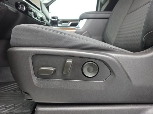 Used 2024 Chevrolet Silverado 1500 LT Trail Boss w/ LPO, Dark Essentials Package AWD/4WD image 22